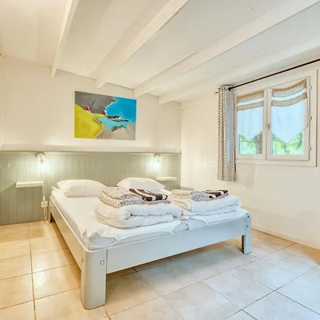 Le Martin Pecheur Holiday home Varaignes