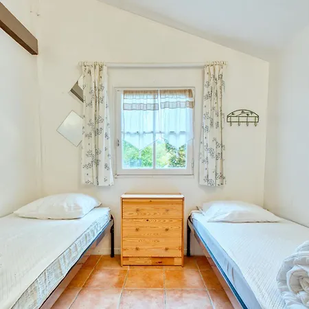 Holiday home Le Martin Pecheur Varaignes